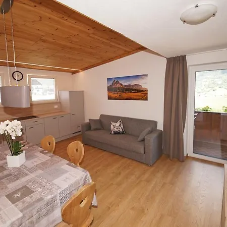 Appartements Tirol San Lorenzo di Sebato Exterior photo